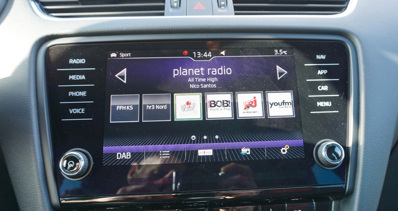 Fahrzeugabbildung SKODA Octavia Combi RS,DSG, Navi,ACC,Memory,LED,+WR