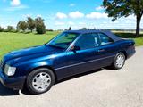 Mercedes-Benz E 200  - Mercedes-Benz E 200 aus 1995