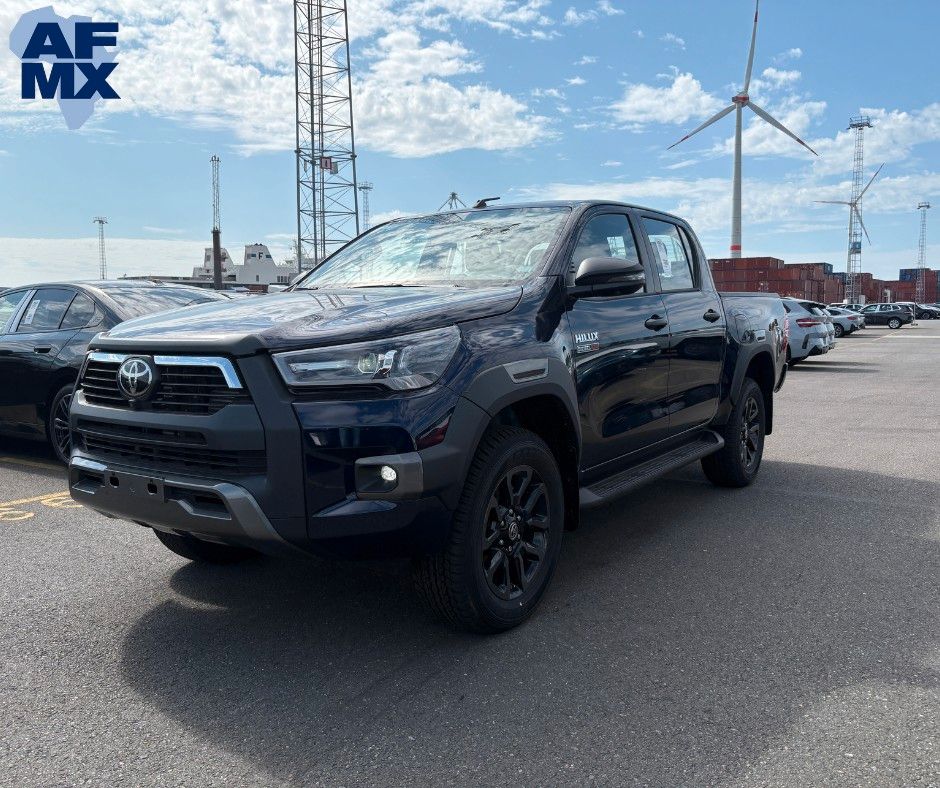 Toyota Hilux 2.8L Diesel D/Cabin Adventure 4x4 - EXPORT imagem 2