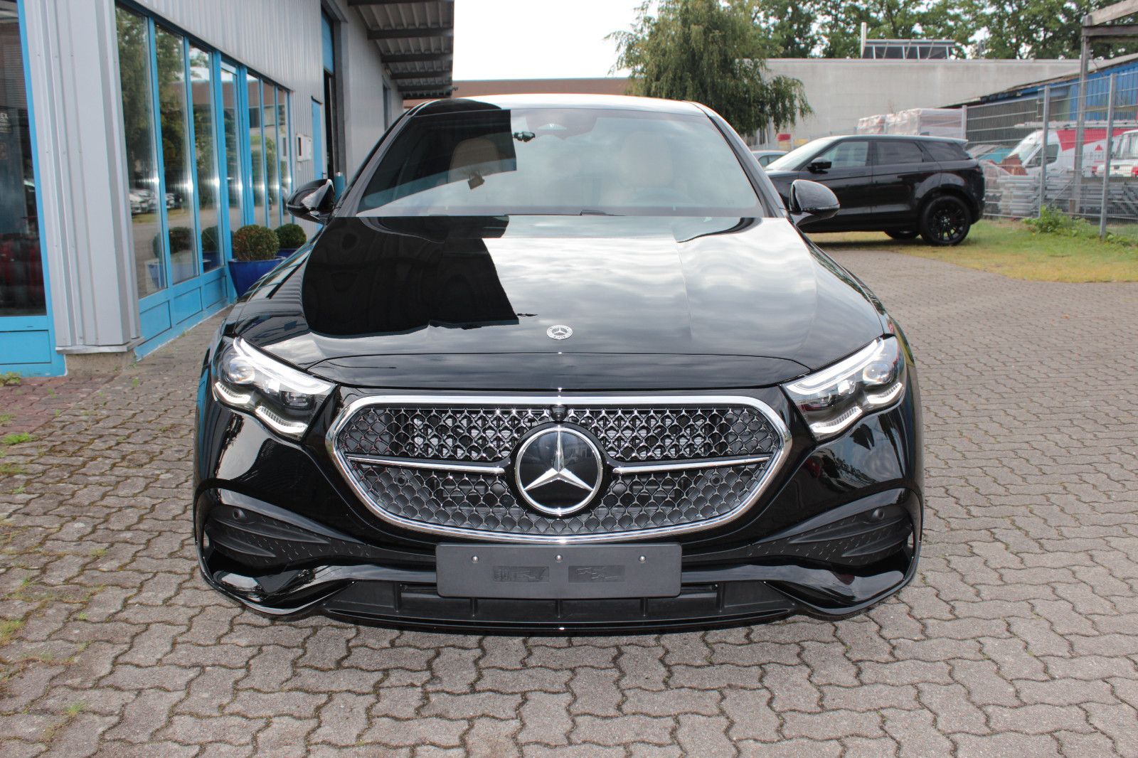 Fahrzeugabbildung Mercedes-Benz E 200  AMG Line Premium Plus*Night-Paket**MY24 *