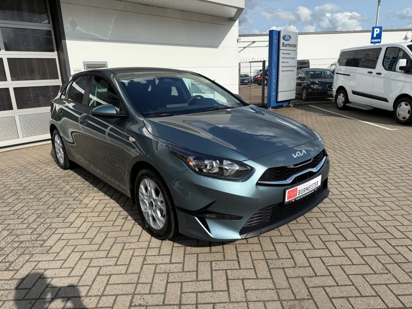 KIA Ceed 1.5 Mild-Hybrid EU6e 1,5 T-GDI LX Plus SPEC - Image 8