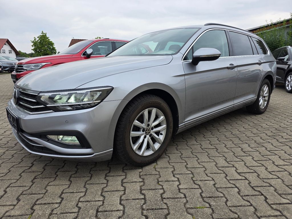 2022 Volkswagen Passat Variant