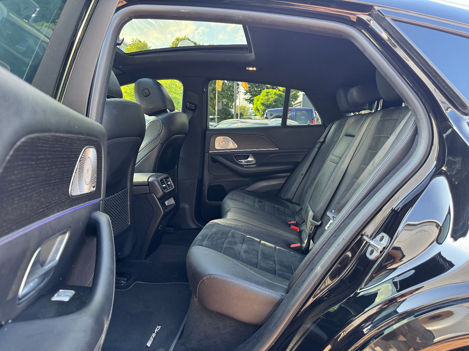 Fahrzeugabbildung Mercedes-Benz GLE 400 d Coupe AMG LINE PANO AIRMATIC 21 ZOLL
