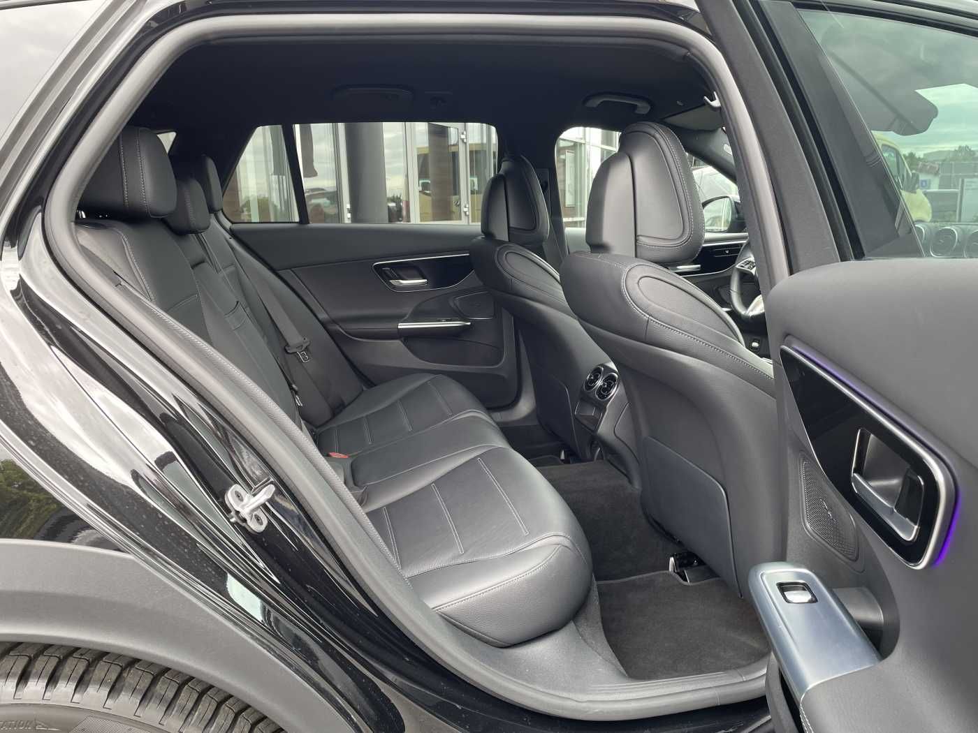 Fahrzeugabbildung Mercedes-Benz C 220 d T 4M ALL-Terrain AHK+360°+ Digital+Leder