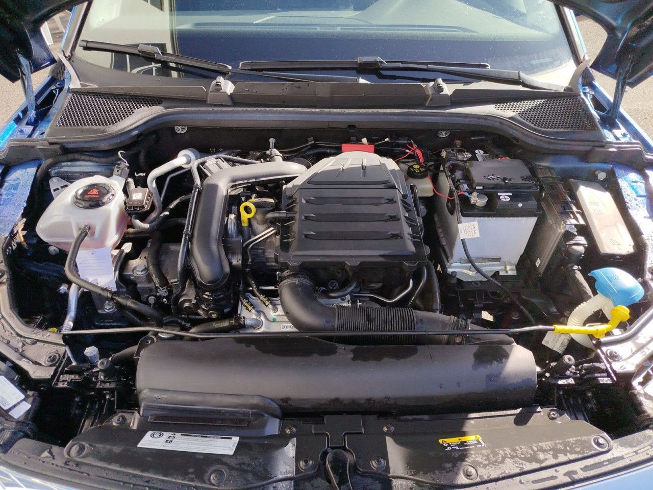 Fahrzeugabbildung SKODA Kamiq Ambition 1.0 TSI AHK