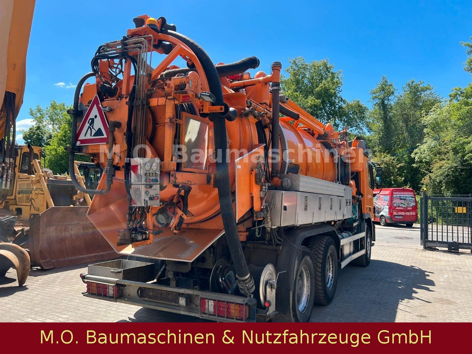 Fahrzeugabbildung Mercedes-Benz Actros 2636/Euro 5/6x4/12,6 m³ Leistikow / Uraca