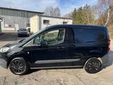 Ford Courier - Ford Courier