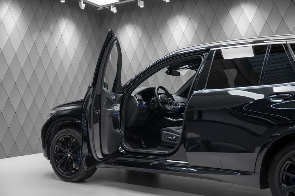 X5 xDrive40d BLACK/BLACK PANORAMIC M PACKAGE - Bild 11