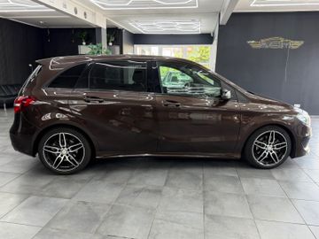 Mercedes B 220 - 8