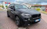 BMW X5 xDrive40e - H/K_AHK_H/D_Pano_360_LHz_CarPlay