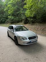 Subaru Legacy Kombi 2.0R Aut/ Pano/ AWD/ AHK - Subaru Legacy: R
