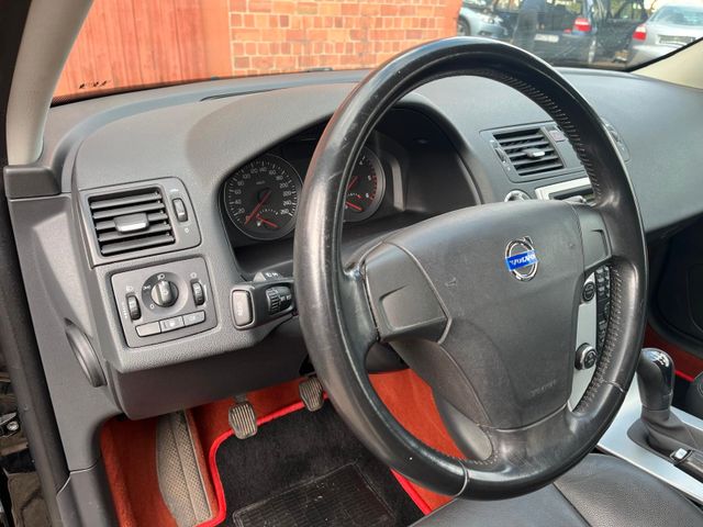 Volvo C30 1.6 D Drive Kinetic Bild 11