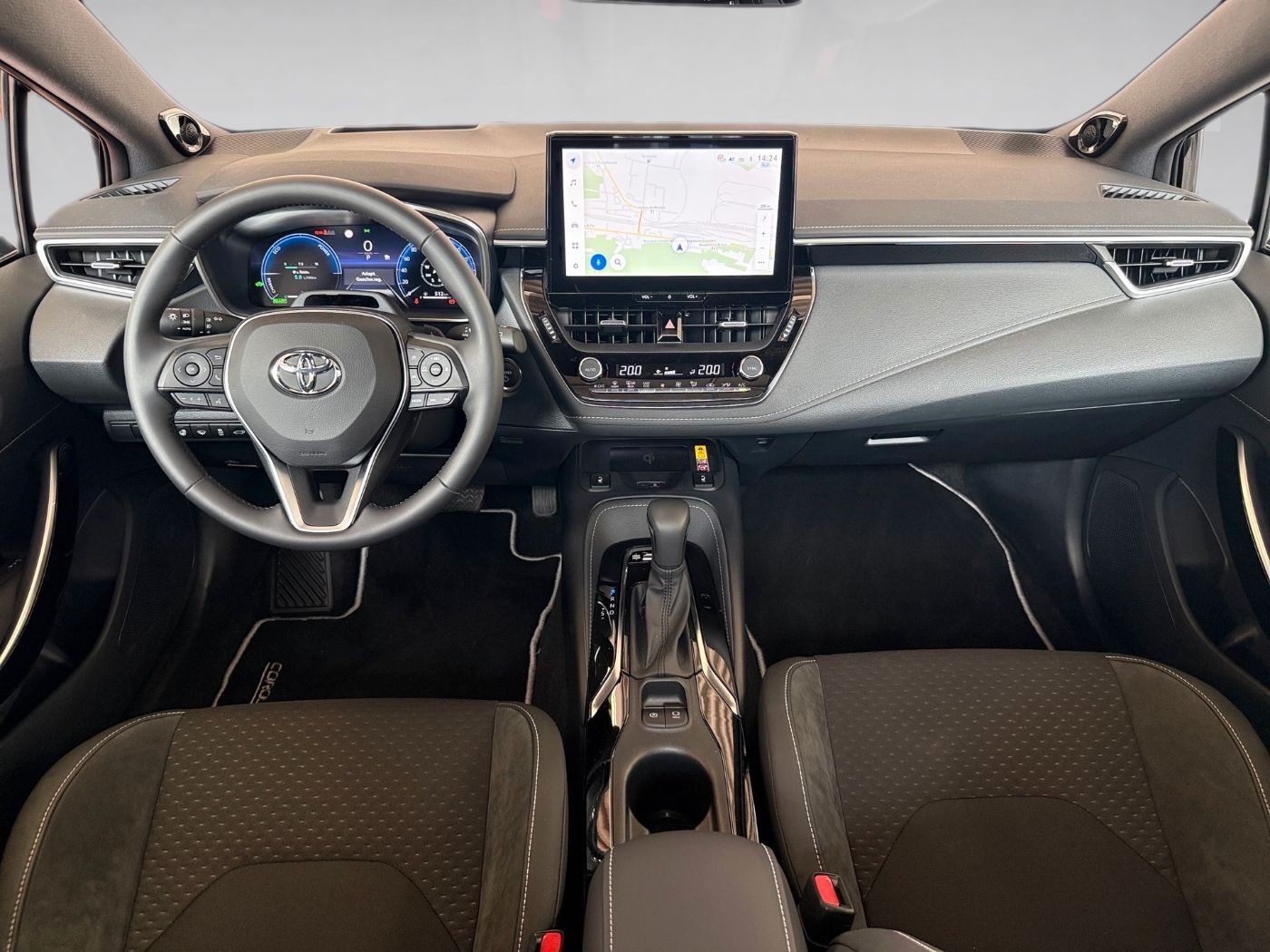 Fahrzeugabbildung Toyota Corolla Touring Sports 2.0 Lounge PanoramaSD JBL