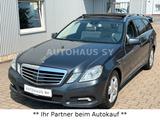Mercedes-Benz E 250 T AVANTGARDE**NAVI-KAMERA-PANO-LEDER-XENON - Mercedes-Benz E 250 in Bochum