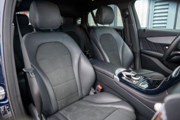 Fahrzeugabbildung Mercedes-Benz GLC Coupe 220d 4Matic AMG LINE|ACC|SPUR|TOTW.|