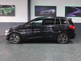 BMW 218 GRAND TOUR SPORTLINE*BLACK*7 SITZE*1.HD*AHK - BMW 2er Reihe mit Benzin-Antrieb: Kombi