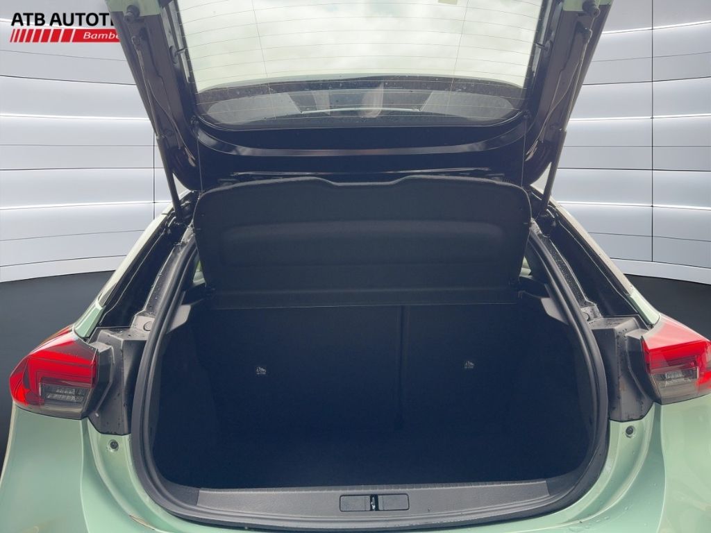 Fahrzeugabbildung Opel Corsa YES, SHZ, LHZ, PDC, Allwetter, CarPlay/And