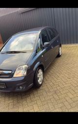 Opel Meriva 1.4 Ecoflex - Opel Meriva aus 2009: 1.4