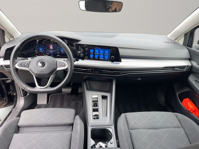 Golf VIII 1.0 eTSI Life IQ.Drive, Massage, LED.,