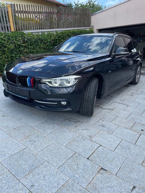 Image of BMW 320