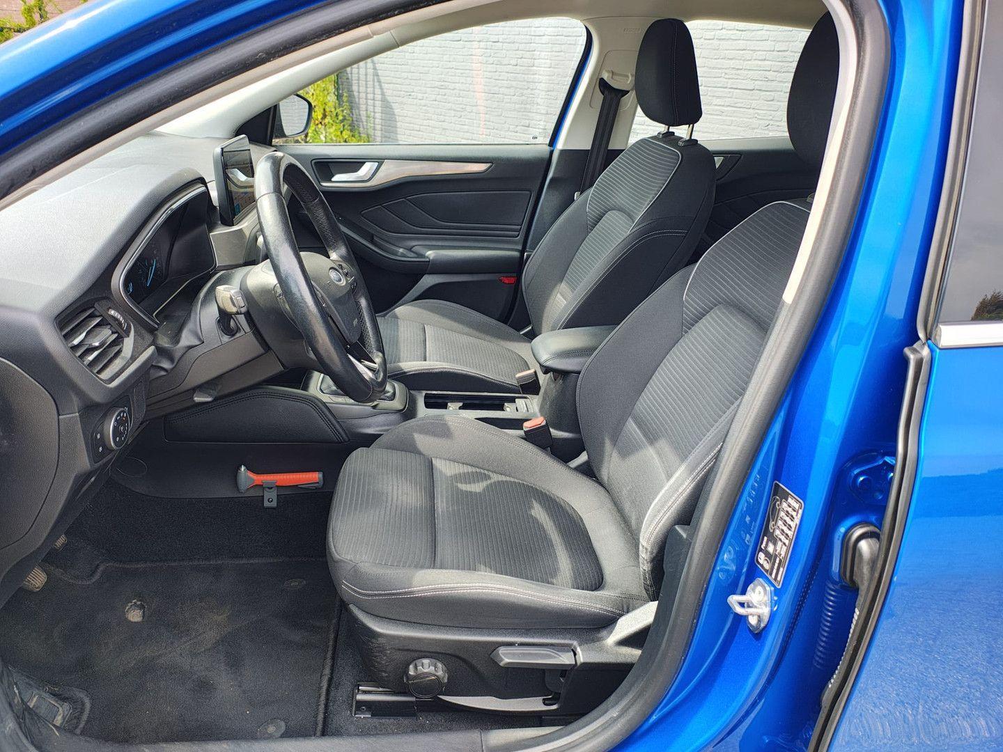 Ford Focus Wagon 1.5T 150PK Stoel+Stuur+Voorruitverwa