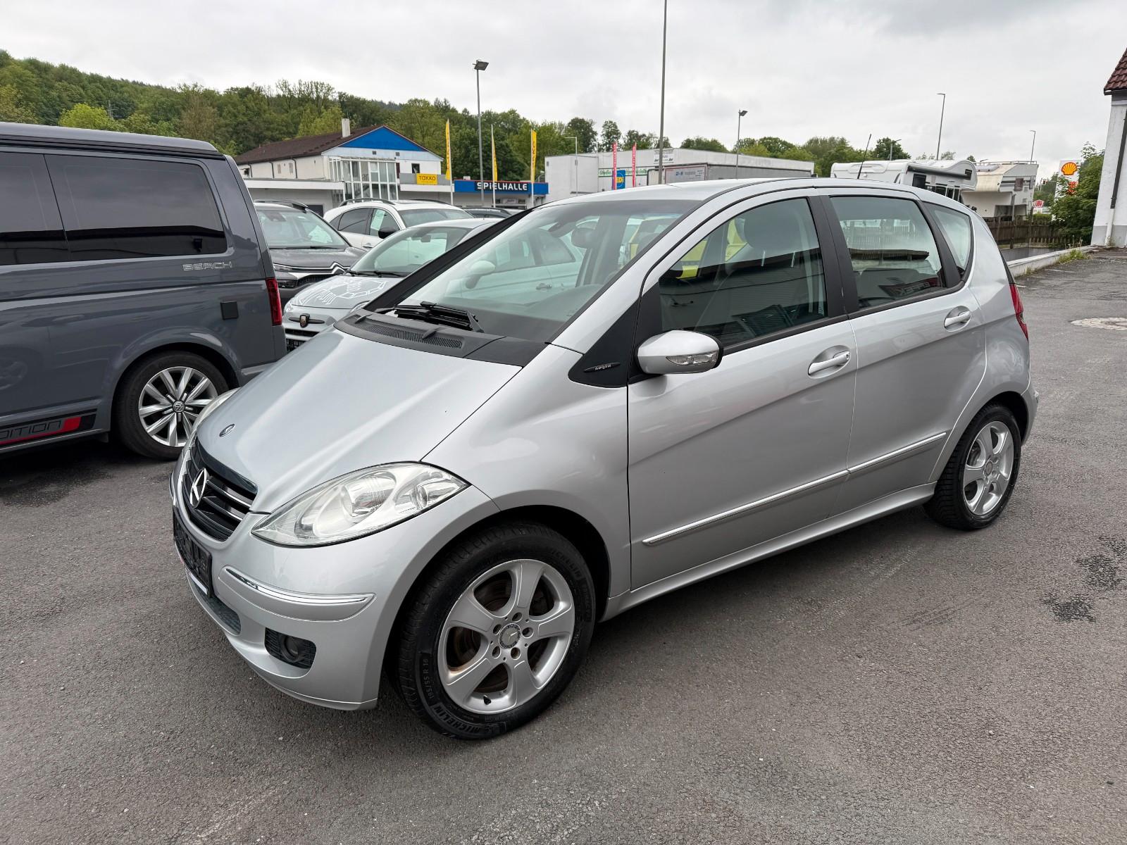 Mercedes-Benz A 150  Klimawartung + HU Neu