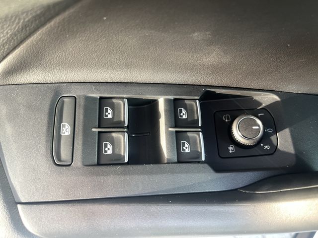 T-Cross GOAL 1.0 TSI, ACC, TravelAssist, Shzg. 6