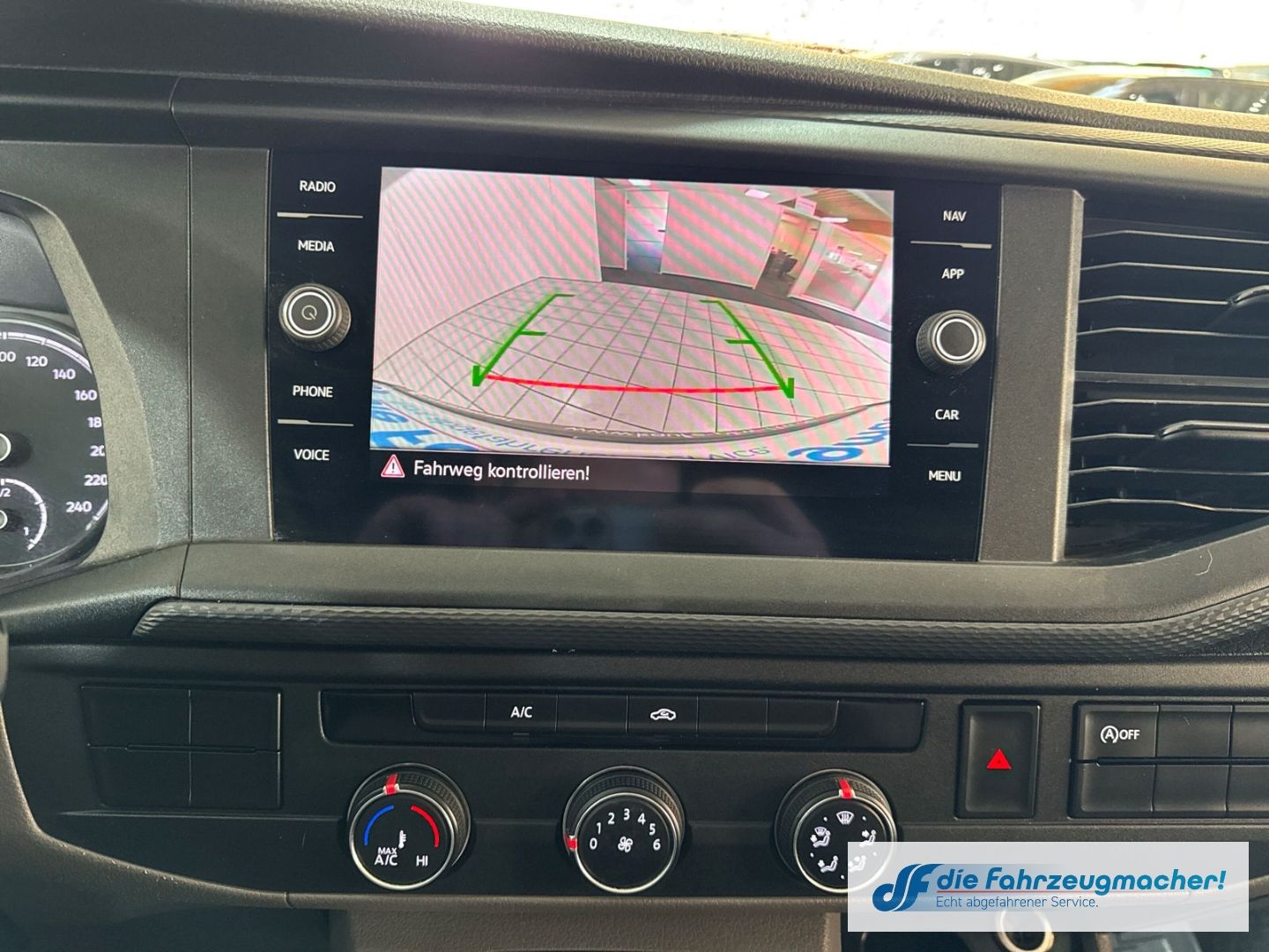 Fahrzeugabbildung Volkswagen Transporter T6.1 Kasten Navi LED CarPlay *EXPOR