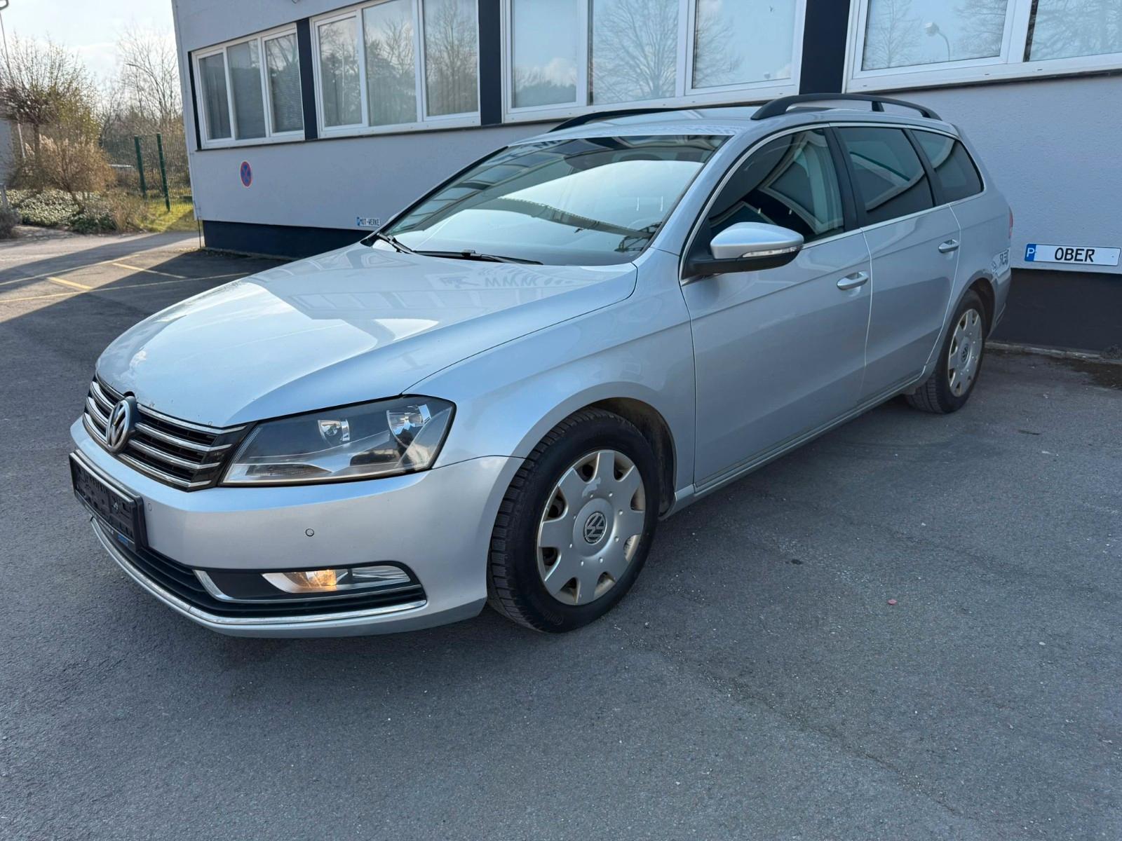Volkswagen Passat Variant 2.0 Aut. Tempo/Unfallfrei/2.Hand