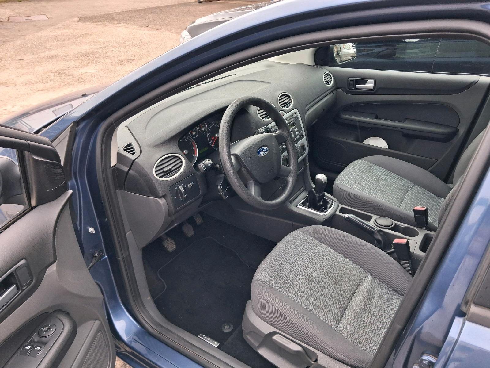 Ford Focus 2007 — engine 116 HP (85kW)