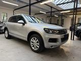 Volkswagen Touareg V6 TDI BMT - silberne Volkswagen Touareg