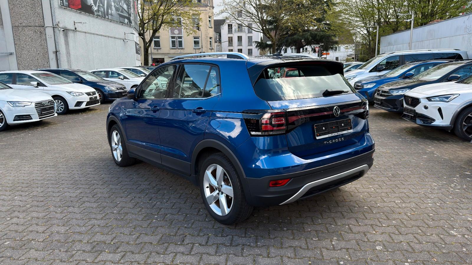 Volkswagen T-Cross Style *PDC*XENON*LaneAssist*APP*STZH*
