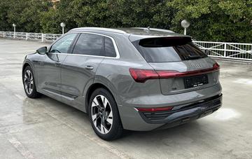 2023 AUDI Q8 E-TRON — фото 3