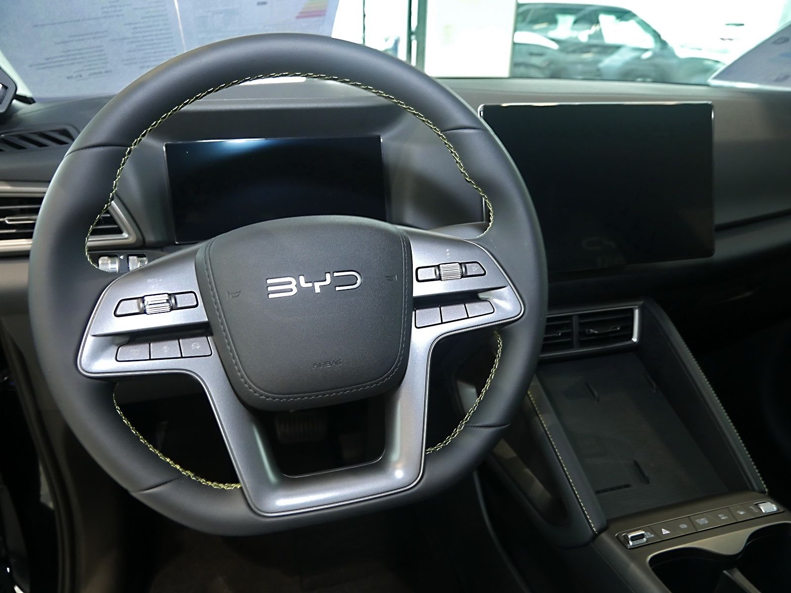BYD ATTO 2