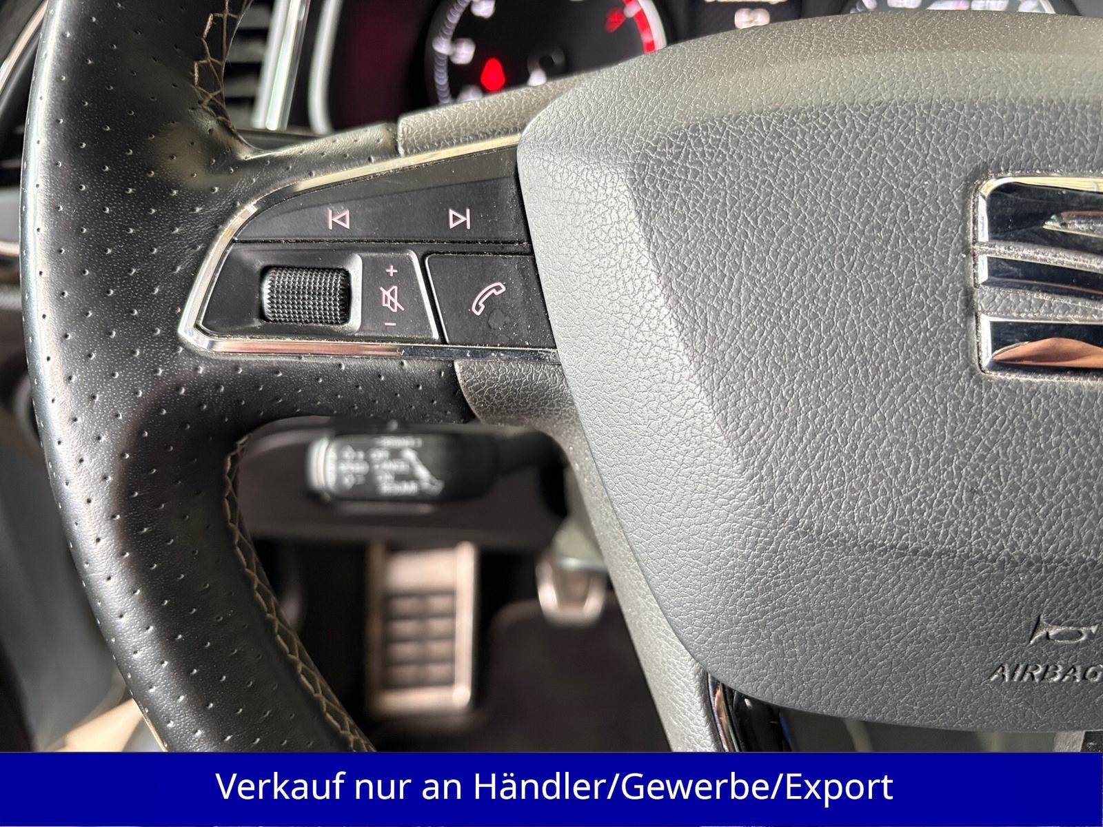 SEAT Leon Cupra 290 ch – BVM6 – Full LED – Alcantara – Gris Dynamic – 146 433 km