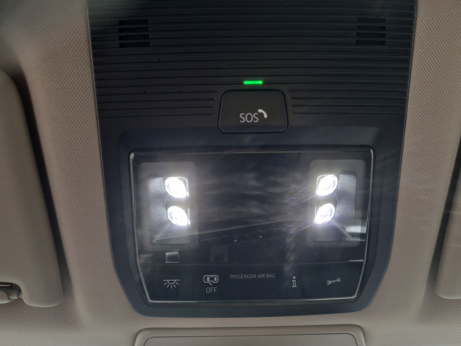 Fahrzeugabbildung Volkswagen T7 Multivan TSI DSG Style STH MATRIX ACC PANO NA