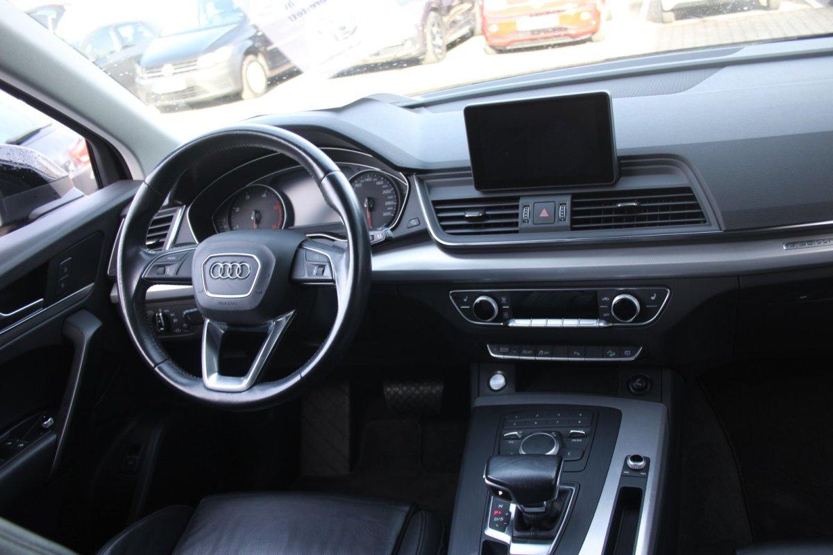 Audi Q5 2.0 TDI sport quattro S-line AHK Navi PDC Tem
