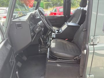 Fahrzeugabbildung Land Rover Defender 110 E Station Wagon