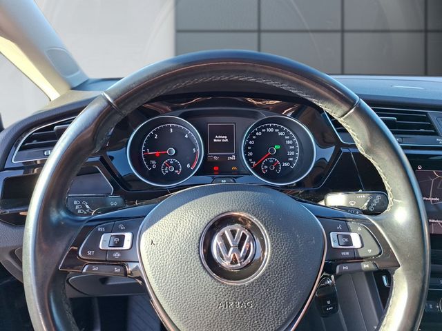 Touran 2.0 TDI Highline *DSG*AHK*LED*NAVI*SHZ*PD