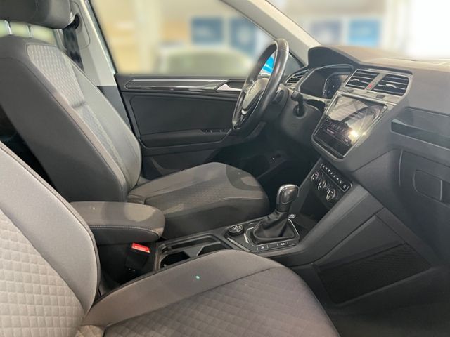 Fahrzeugabbildung Volkswagen Tiguan 2.0 TDI DSG 4M COMFORTLINE AHK NAVI DYNAU
