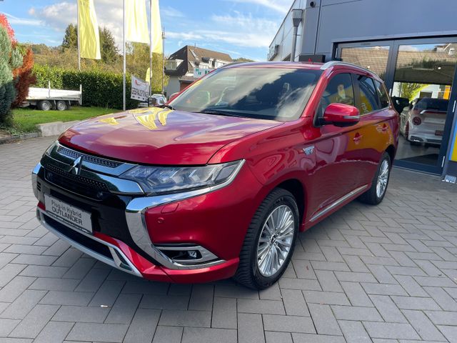 Mitsubishi Outlander PHEV Plus Spirit 4WD