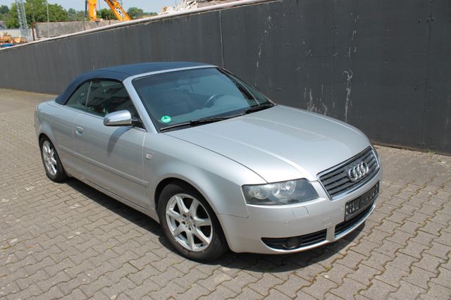 Audi A4 Cabrio 3.0 Liter V6 mit Autogasanlage (LPG) 