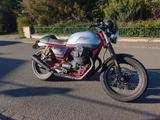 Moto Guzzi V7 III Racer - Offers matching your search criteria