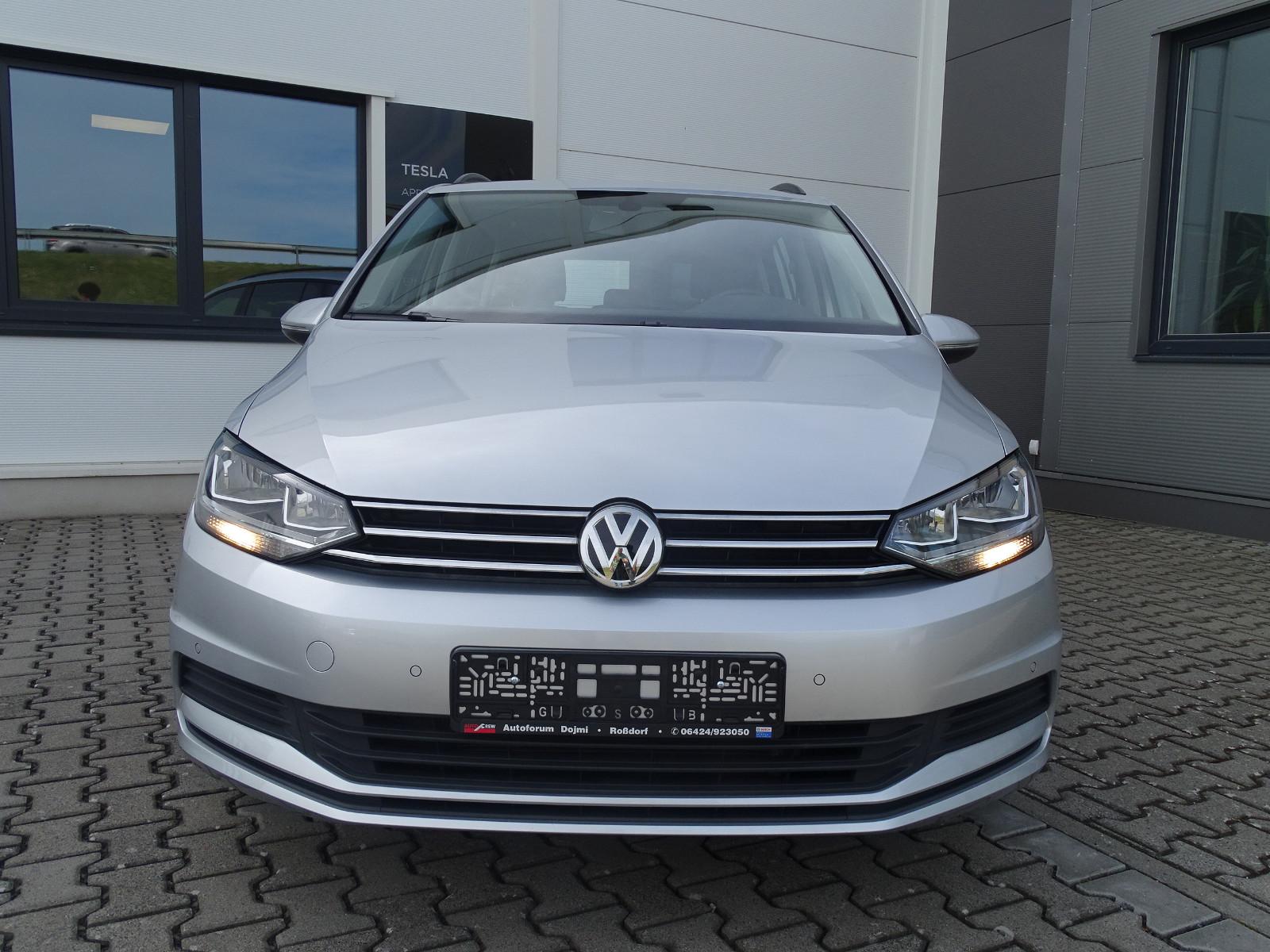 Volkswagen Touran Comfortline BMT NAVI, 7-Sitzer