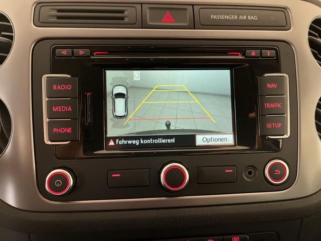 Tiguan 1.4 TSI DSG Lounge Navi Klima el. Fenster