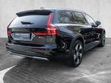 Volvo V60 Cross Country B4 AWD Plus 360Grad 4xShz. - Volvo aus 2023