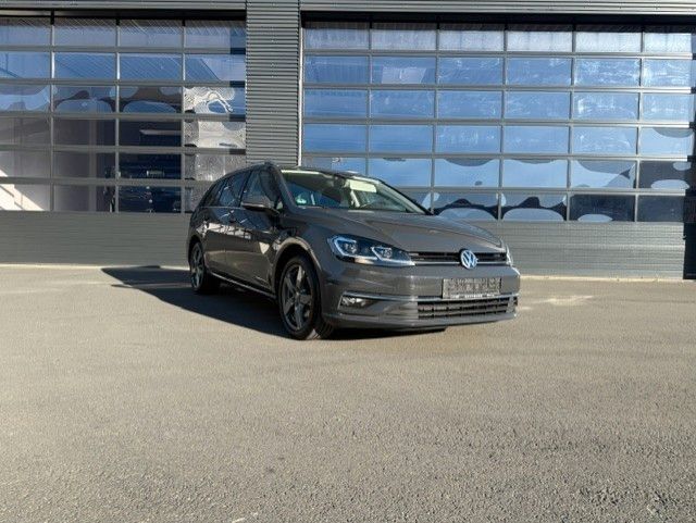 Volkswagen Golf VII Variant Highline *LED*WR*2.Hd.*MASSAGE*