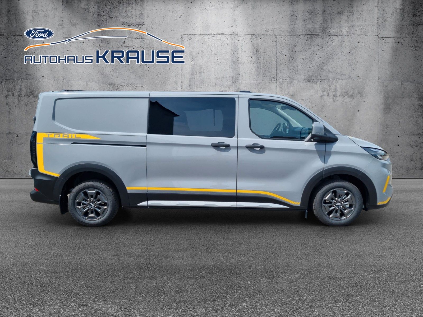 Fahrzeugabbildung Ford Transit Custom Kasten 320 L2 Trail Doppelkabine