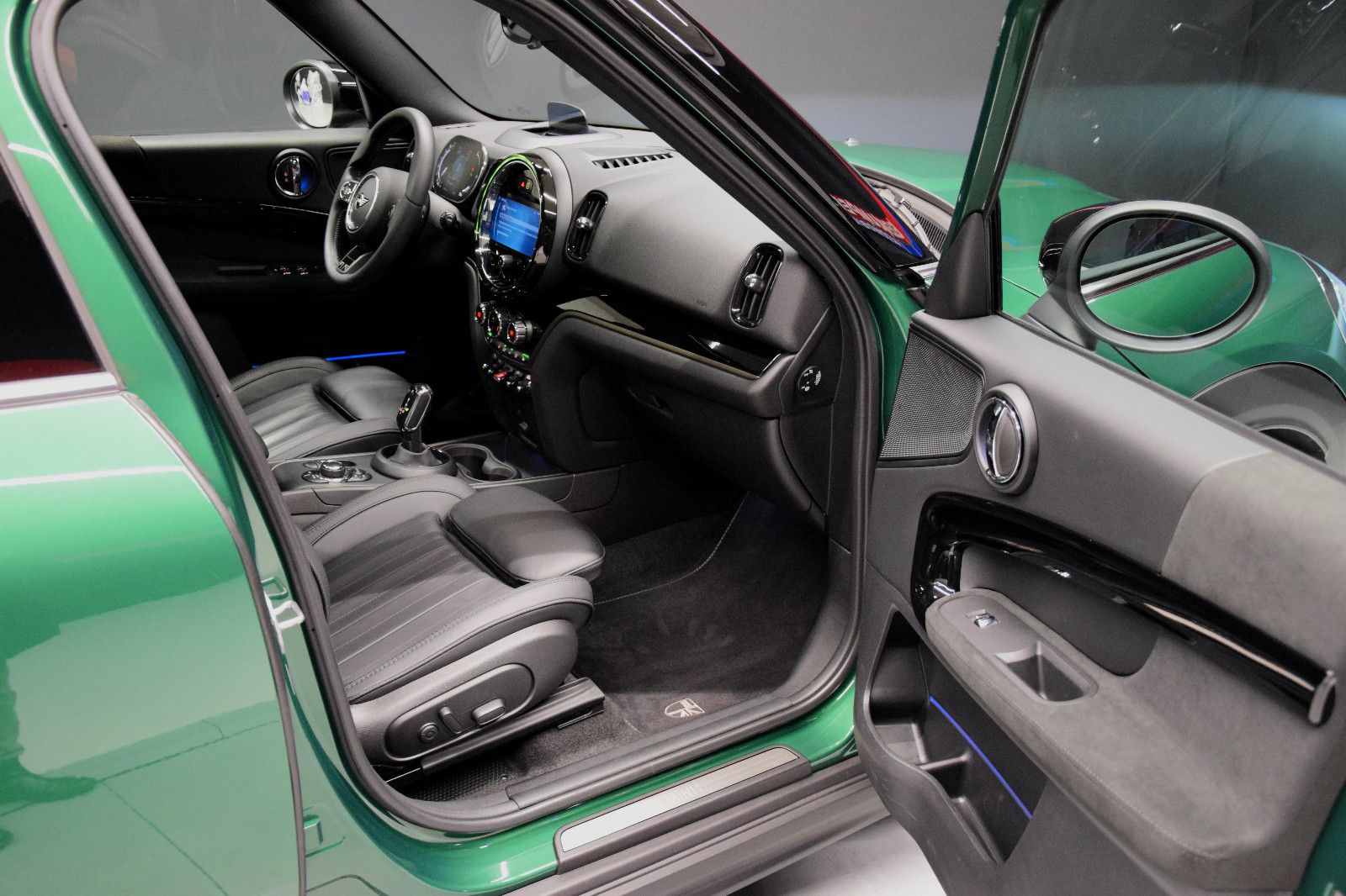 Fahrzeugabbildung MINI Countryman Cooper Yours Trim Pano Premium Plus