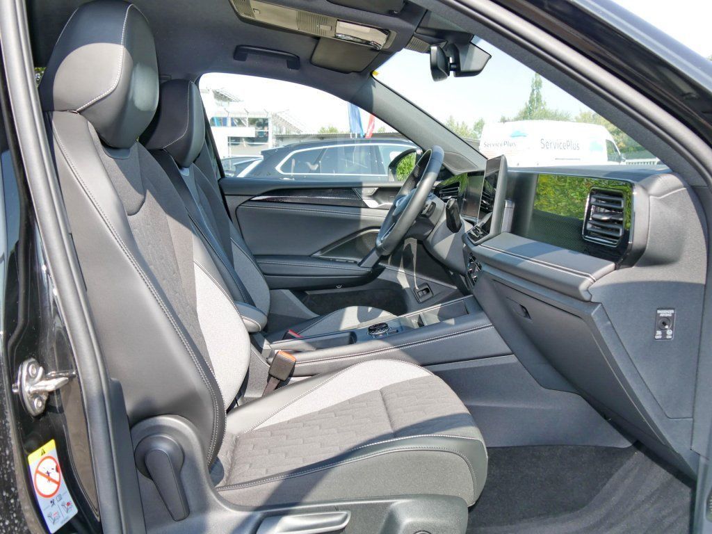 Volkswagen Tiguan 2.0 TDI DSG Goal AHK ACC Kamera DigCockpi foto 4